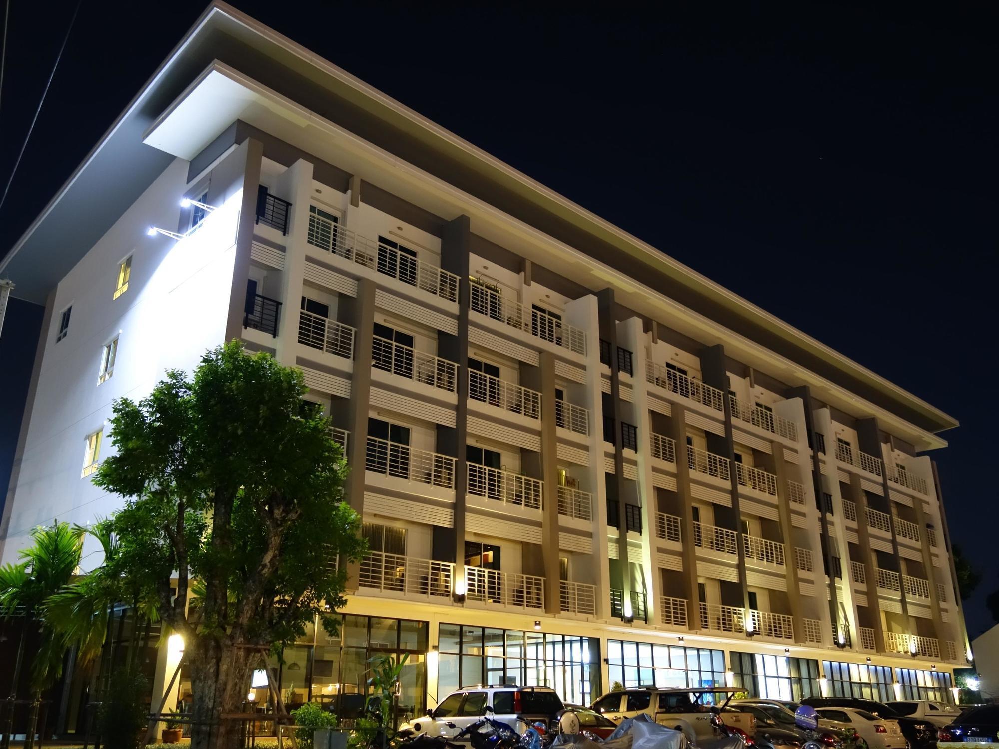 U Place Korat Nakhonratchasima Exteriér fotografie