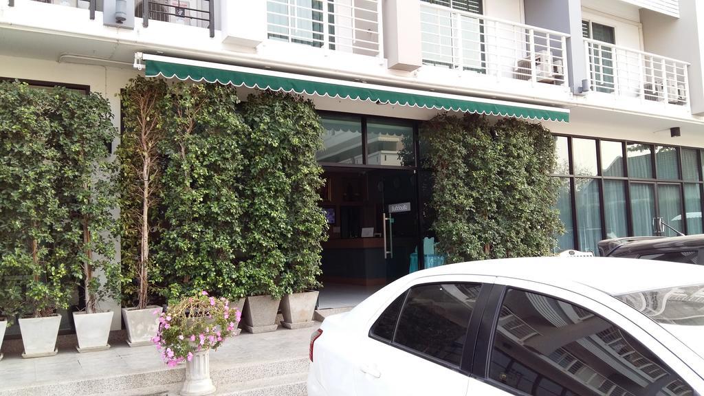 U Place Korat Nakhonratchasima Exteriér fotografie