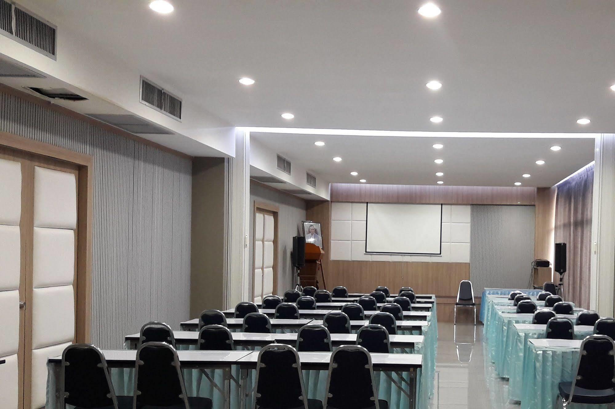 U Place Korat Nakhonratchasima Exteriér fotografie